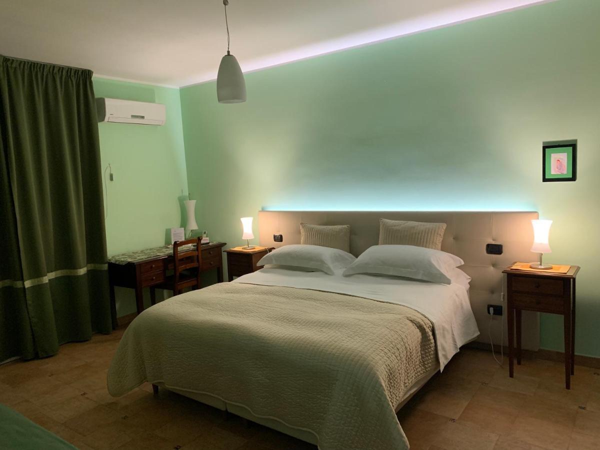 Tenuta Monaci La Murra Carmiano  Εξωτερικό φωτογραφία