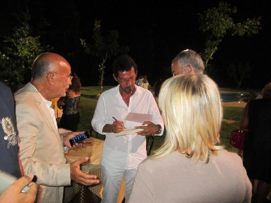 Tenuta Monaci La Murra Carmiano  Εξωτερικό φωτογραφία